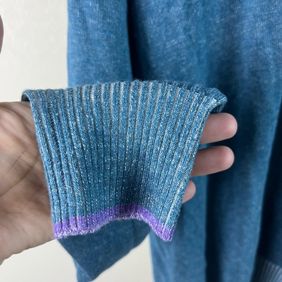 Peter Millar Medium Blue V-Neck Sweater Purple & White Trim-Silk Cashmere Cotton - Picture 5 of 6